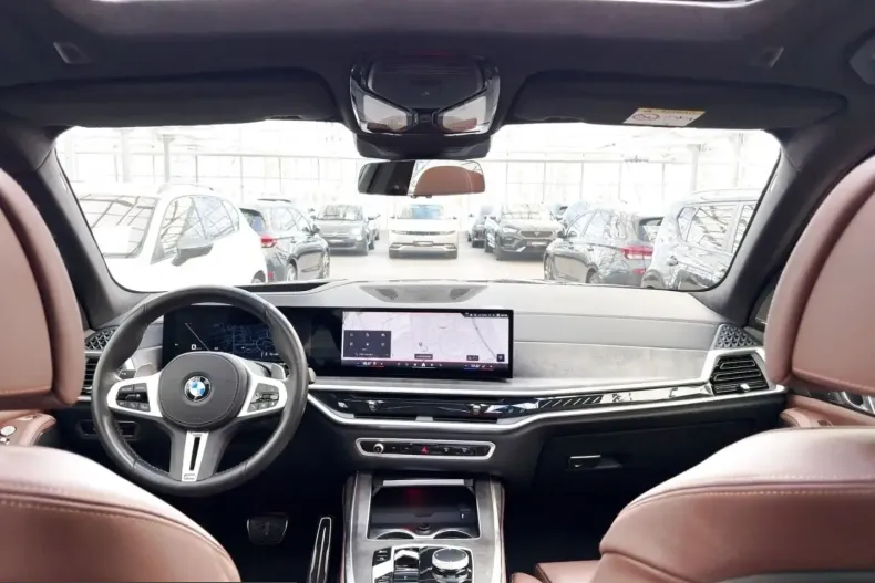 BMW X7 (Seria X) din 2024 cu 43.721 km - oferta BMW221568 - foto 8