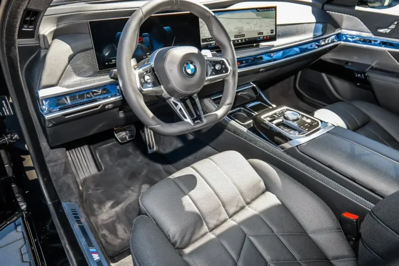 BMW 740 (Seria 7) din 2025 cu 16.750 km - oferta BMW221572 - foto 18