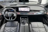 BMW 740 (Seria 7) din 2025 cu 21.980 km - oferta BMW221574 - foto 7