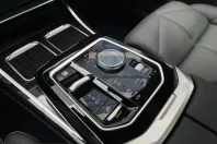 BMW 740 (Seria 7) din 2025 cu 21.980 km - oferta BMW221574 - foto 15