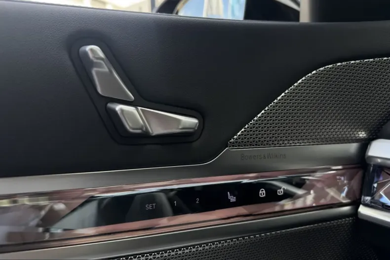 BMW 740 (Seria 7) din 2025 cu 21.980 km - oferta BMW221574 - foto 19
