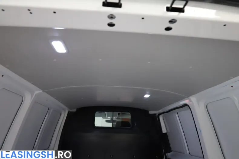 Volkswagen T6 Transporter din 2022 cu 43.900 km - oferta VOL221579 - foto 12
