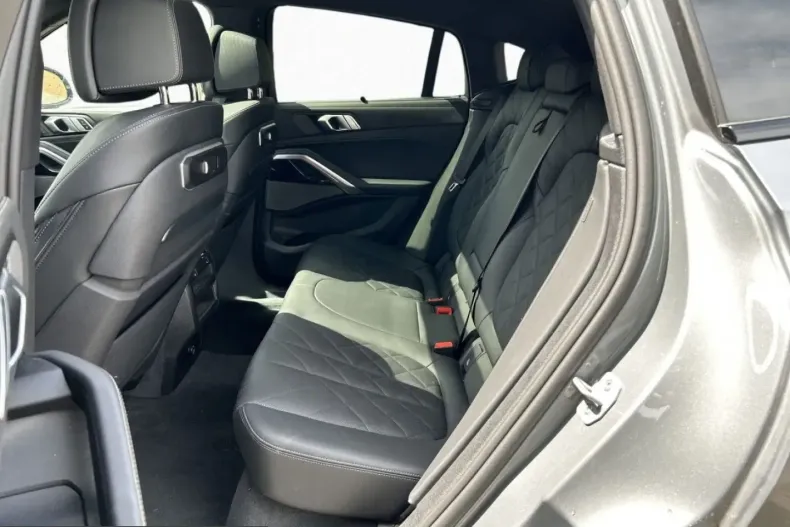 BMW X6 (Seria X) din 2025 cu 21.339 km - oferta BMW221590 - foto 7
