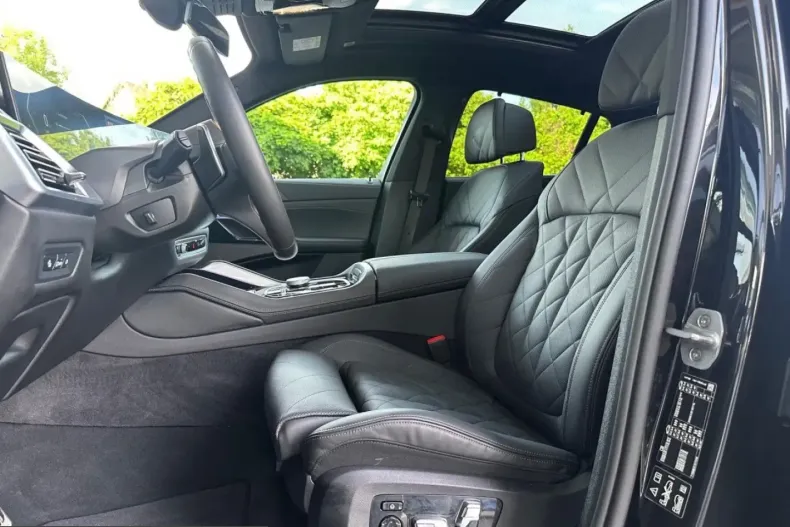 BMW X6 (Seria X) din 2025 cu 14.296 km - oferta BMW221592 - foto 8