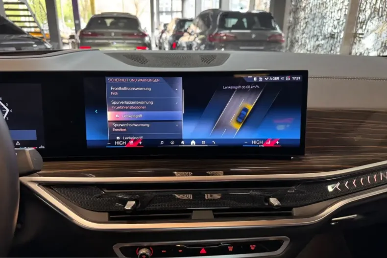 BMW X6 (Seria X) din 2023 cu 24.652 km - oferta BMW221594 - foto 21