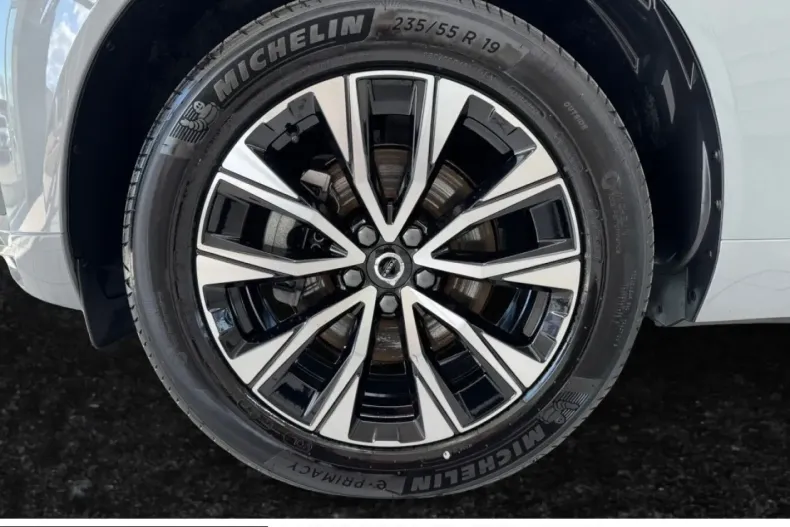 Volvo XC60 din 2025 cu 20.706 km - oferta VOL221603 - foto 14