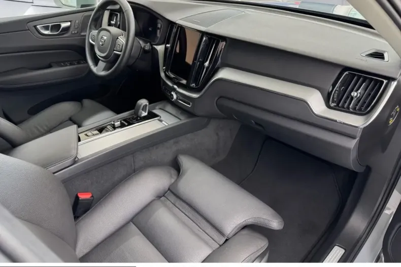 Volvo XC60 din 2025 cu 20.706 km - oferta VOL221603 - foto 29