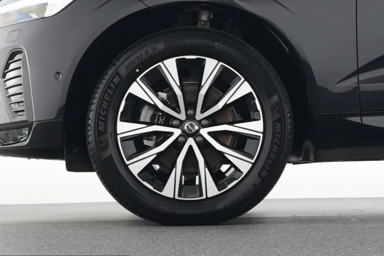 Volvo XC60 din 2025 cu 26.196 km - oferta VOL221606 - foto 19