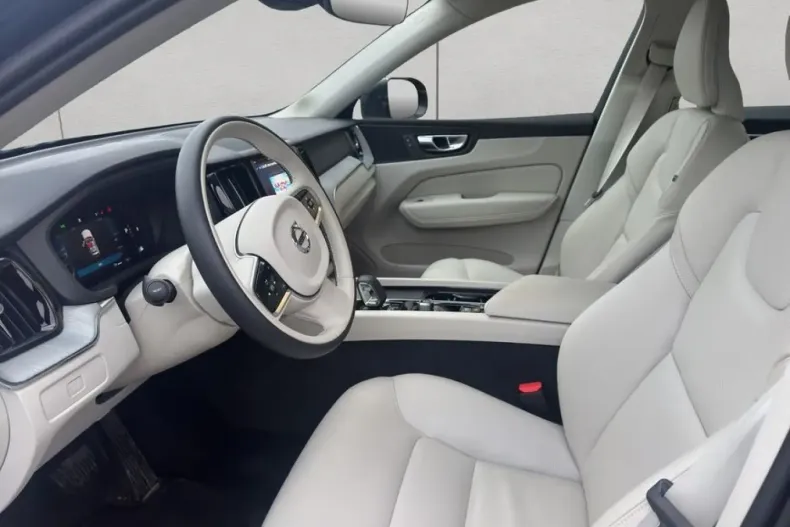 Volvo XC60 din 2025 cu 15.418 km - oferta VOL221609 - foto 7