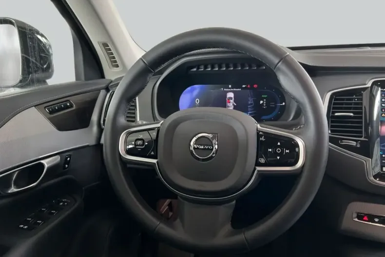 Volvo XC90 din 2025 cu 17.037 km - oferta VOL221612 - foto 16