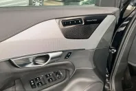 Volvo XC90 din 2025 cu 17.037 km - oferta VOL221612 - foto 24