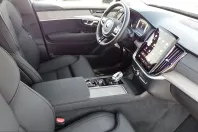 Volvo XC90 din 2025 cu 21.538 km - oferta VOL221613 - foto 4