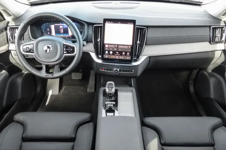 Volvo XC90 din 2025 cu 21.538 km - oferta VOL221613 - foto 6