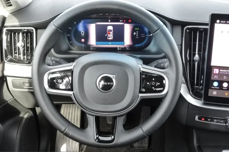 Volvo XC90 din 2025 cu 21.538 km - oferta VOL221613 - foto 9
