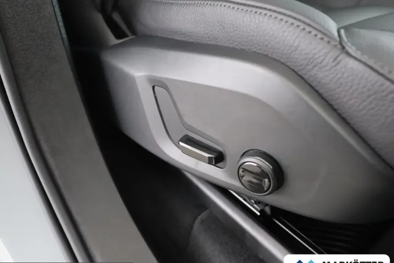 Volvo XC90 din 2025 cu 16.997 km - oferta VOL221615 - foto 18
