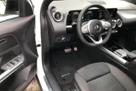 Mercedes-Benz EQA din 2023 cu 61.100 km - oferta MER221616 - foto 3