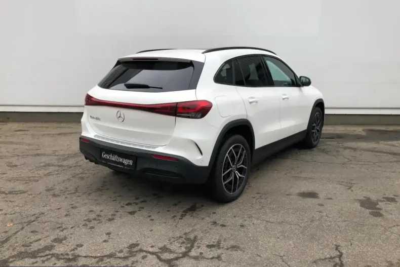Mercedes-Benz EQA din 2023 cu 61.100 km - oferta MER221616 - foto 4