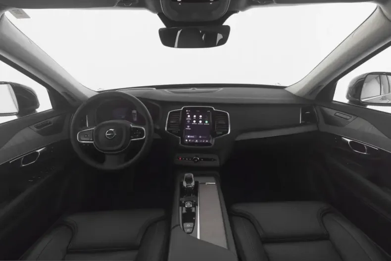 Volvo XC90 din 2024 cu 50.844 km - oferta VOL221617 - foto 3