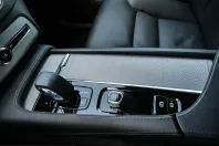 Volvo XC90 din 2025 cu 22.971 km - oferta VOL221619 - foto 21