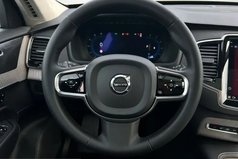 Volvo XC90 din 2024 cu 32.500 km - oferta VOL221620 - foto 16