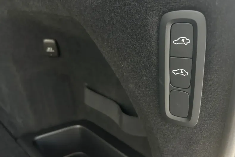 Volvo XC90 din 2024 cu 32.500 km - oferta VOL221620 - foto 20