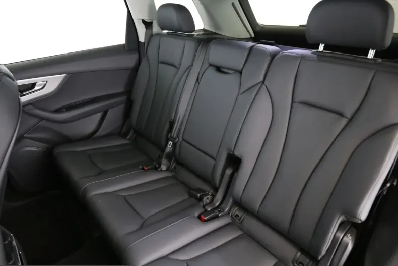 Audi Q7 din 2023 cu 65.008 km - oferta AUD221628 - foto 9