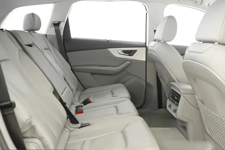 Audi Q7 din 2022 cu 81.437 km - oferta AUD221629 - foto 5