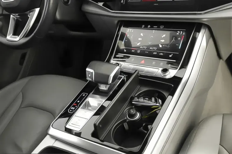 Audi Q7 din 2022 cu 81.437 km - oferta AUD221629 - foto 8