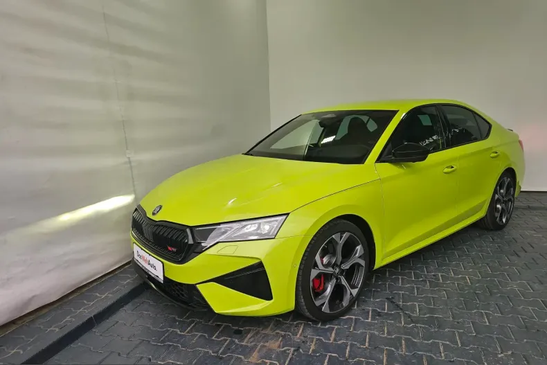Skoda Octavia din 2026 cu 1.200 km - oferta SKO221638 - foto 1