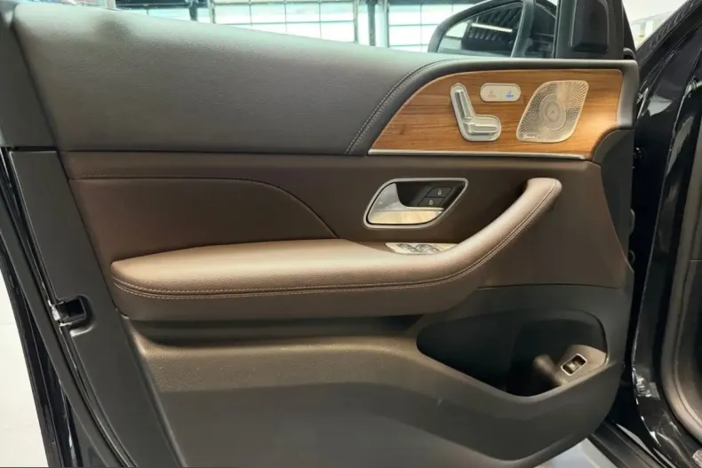 Mercedes-Benz GLE 350 (Clasa GLE) din 2022 cu 30.248 km - oferta MER221639 - foto 4