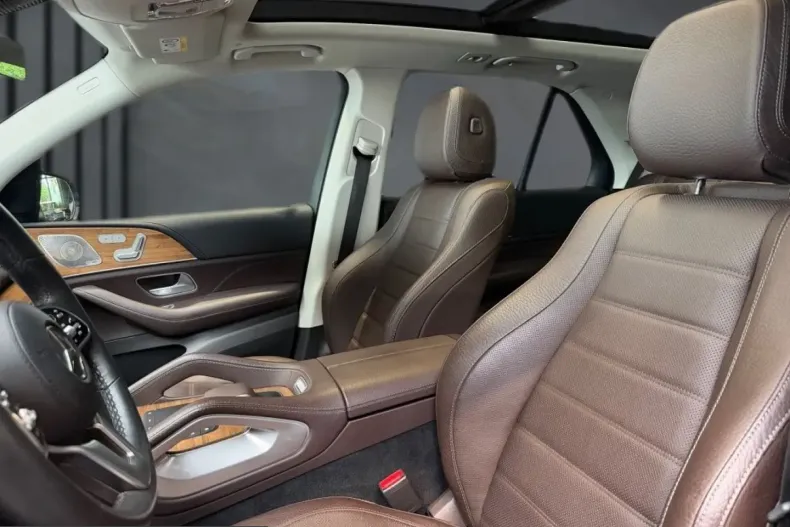 Mercedes-Benz GLE 350 (Clasa GLE) din 2022 cu 30.248 km - oferta MER221639 - foto 5
