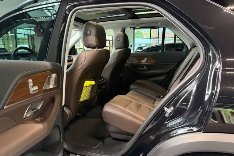 Mercedes-Benz GLE 350 (Clasa GLE) din 2022 cu 30.248 km - oferta MER221639 - foto 21