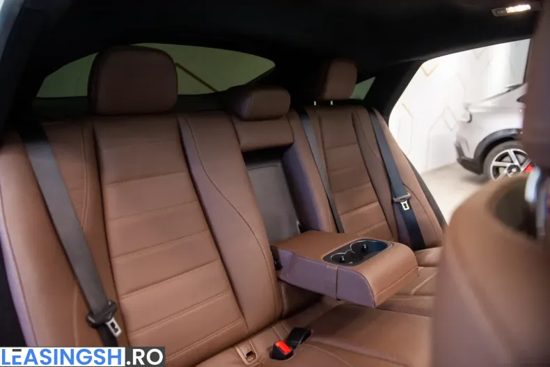 Mercedes-Benz GLE 400 (Clasa GLE) din 2023 cu 16.981 km - oferta MER221645 - foto 34