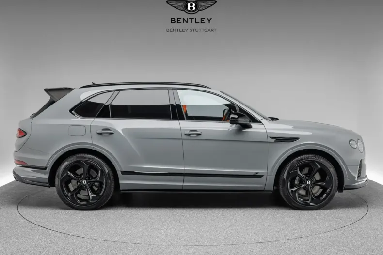 Bentley Bentayga din 2024 cu 42.600 km - oferta BEN221651 - foto 2