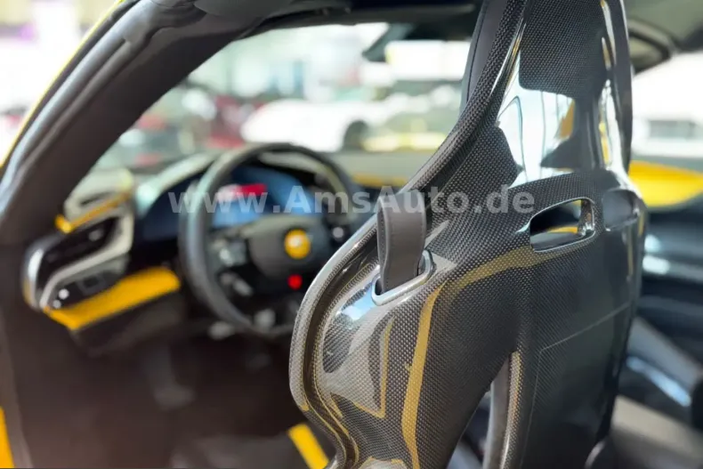 Ferrari SF90 din 2024 cu 6.000 km - oferta FER221658 - foto 21