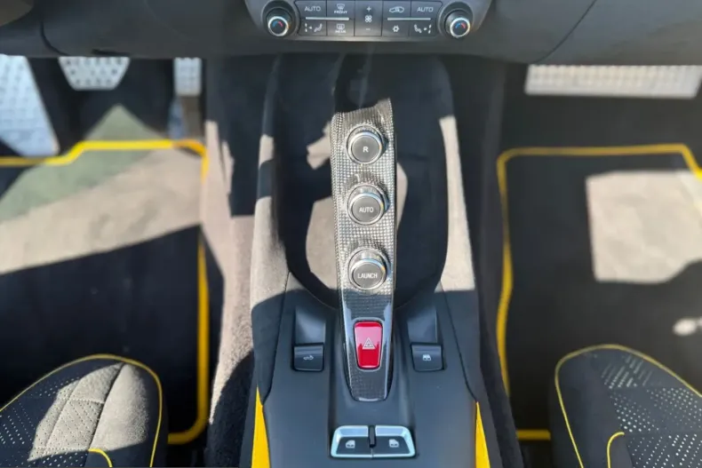Ferrari 812 din 2023 cu 1.481 km - oferta FER221659 - foto 21