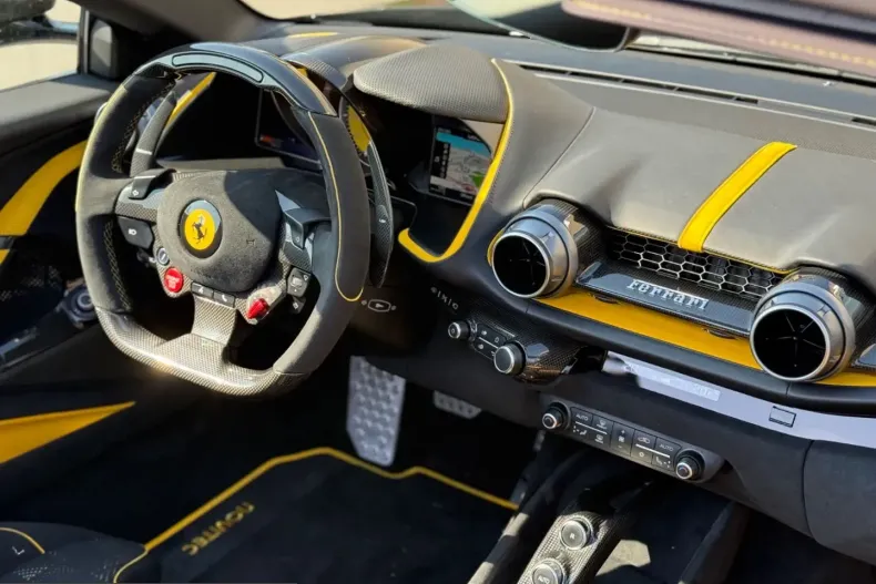Ferrari 812 din 2023 cu 1.481 km - oferta FER221659 - foto 31