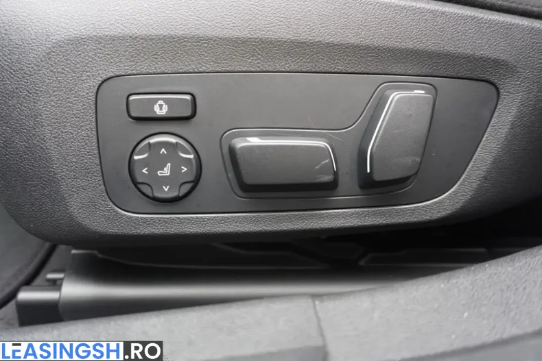 BMW M3 (Seria 3) din 2025 cu 19.300 km - oferta BMW221661 - foto 21
