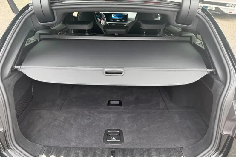 BMW M3 (Seria 3) din 2025 cu 14.750 km - oferta BMW221662 - foto 14