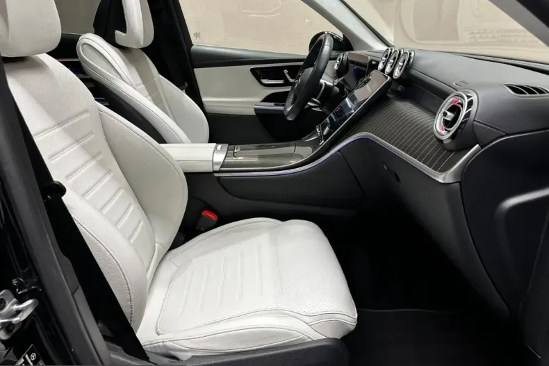 Mercedes-Benz GLC 200 (Clasa GLC) din 2022 cu 54.000 km - oferta MER221667 - foto 21