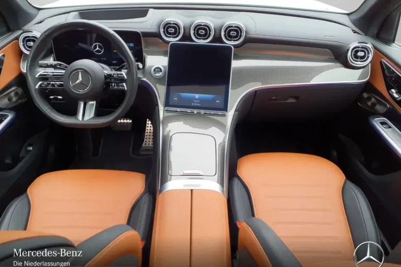Mercedes-Benz GLC 300 (Clasa GLC) din 2023 cu 46.322 km - oferta MER221668 - foto 10