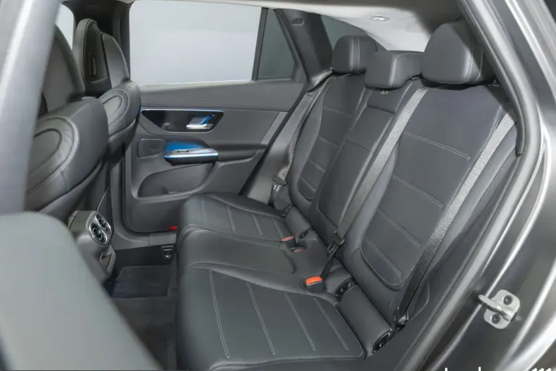 Mercedes-Benz GLC 200 (Clasa GLC) din 2023 cu 9.389 km - oferta MER221671 - foto 15