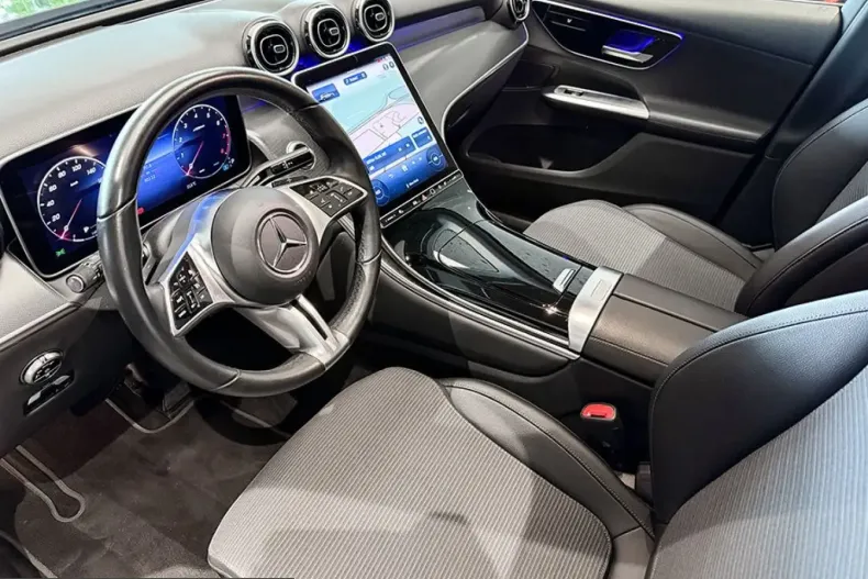 Mercedes-Benz GLC 200 (Clasa GLC) din 2023 cu 89.999 km - oferta MER221673 - foto 10