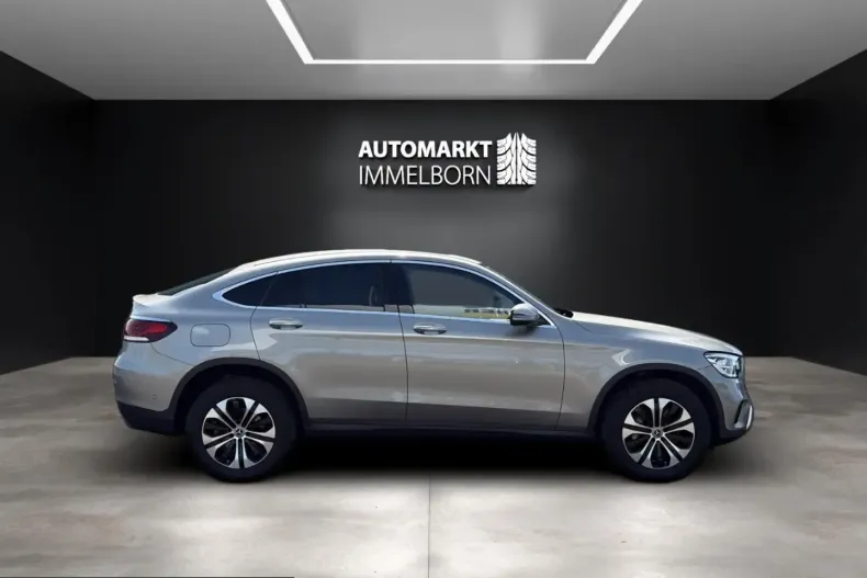 Mercedes-Benz GLC 300 (Clasa GLC) din 2022 cu 59.998 km - oferta MER221674 - foto 9