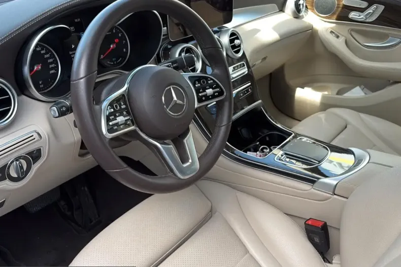 Mercedes-Benz GLC 300 (Clasa GLC) din 2022 cu 59.998 km - oferta MER221674 - foto 16