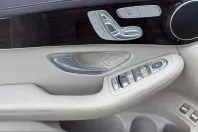 Mercedes-Benz GLC 300 (Clasa GLC) din 2022 cu 59.998 km - oferta MER221674 - foto 25