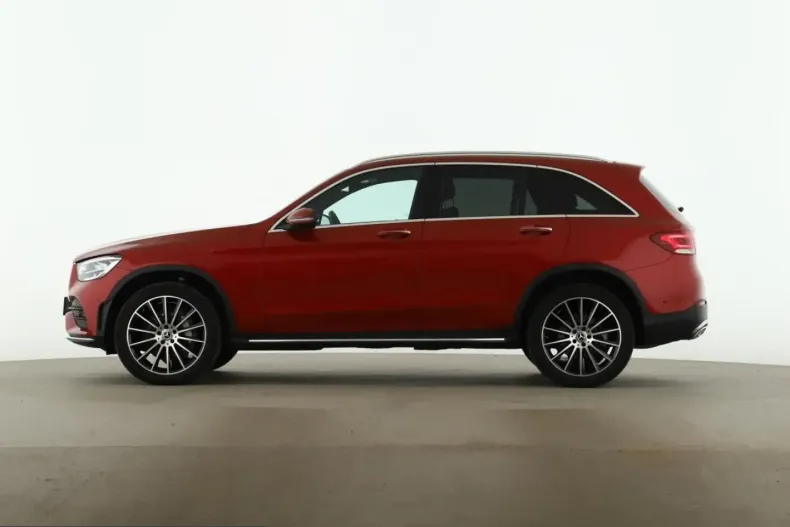 Mercedes-Benz GLC 300 (Clasa GLC) din 2022 cu 42.900 km - oferta MER221676 - foto 3