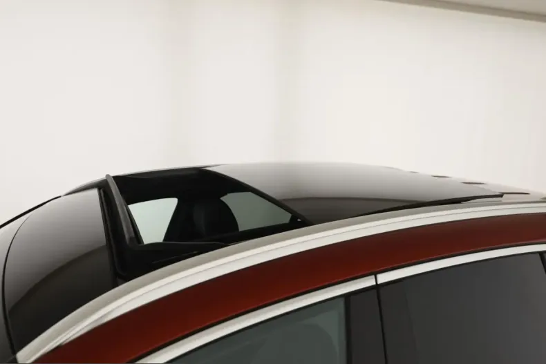 Mercedes-Benz GLC 300 (Clasa GLC) din 2022 cu 42.900 km - oferta MER221676 - foto 23