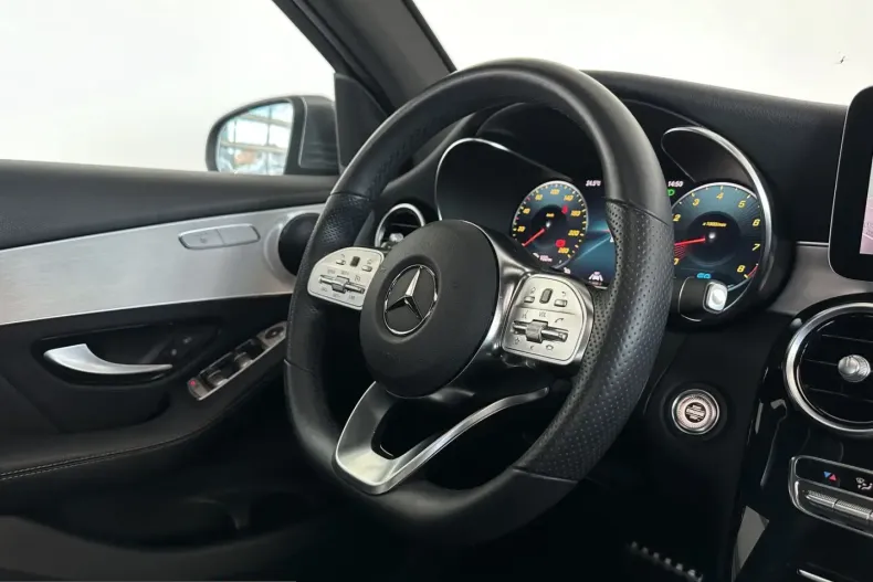 Mercedes-Benz GLC 200 (Clasa GLC) din 2022 cu 83.850 km - oferta MER221677 - foto 13