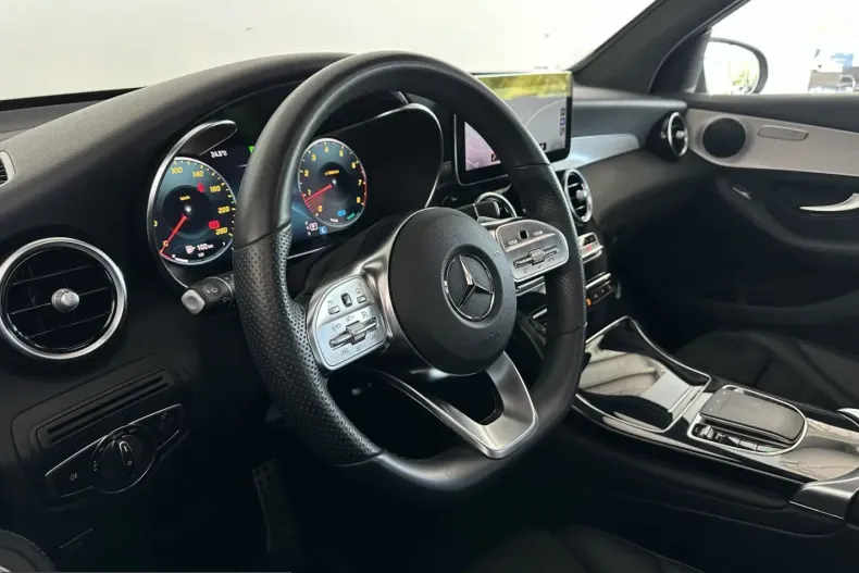 Mercedes-Benz GLC 200 (Clasa GLC) din 2022 cu 83.850 km - oferta MER221677 - foto 15